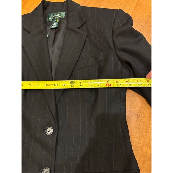 Woman’s Lauren Ralph Lauren blazer jacket 100% wool size 4 - Picture 3 of 5